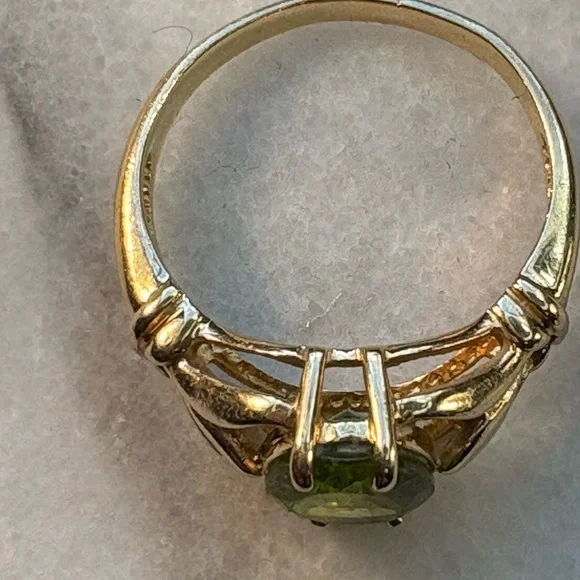 Elegant 14k inscription Gold Ring test confirmed real green peridot gemstone